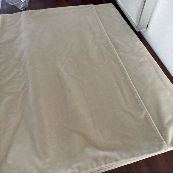 Set Of 2 Rejuvenation Italian Velvet Pillow Covers, 16 x 26 Stone New! - Picture 3 of 5